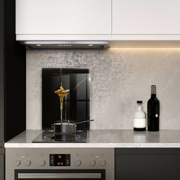 Protection plaque induction Une cuillère à café de miel