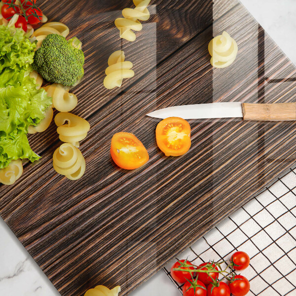 Protection plaque induction Des pâtes sur la table