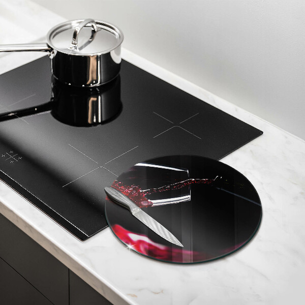 Protection plaque induction Un verre de vin rouge