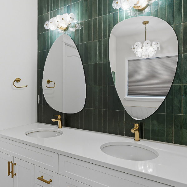 Miroir mural ovoïde 64x90 cm