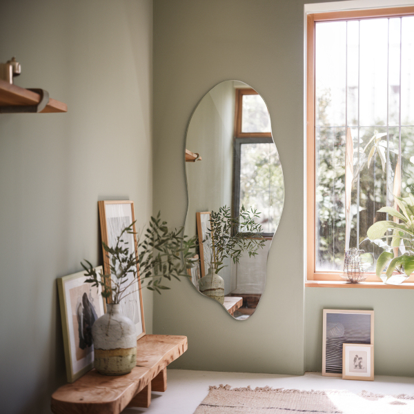 Miroir asymétrique décoratif pour le mur 35x80 cm