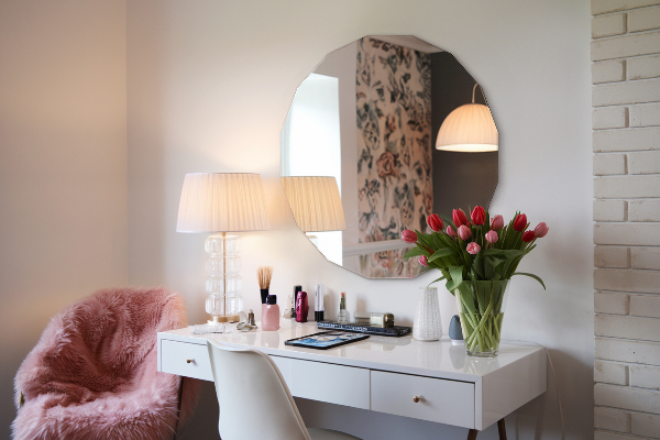 Miroir géométrique de forme originale 50x50 cm