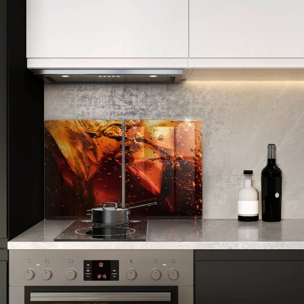 Protection plaque induction Boisson au cola avec de la glace