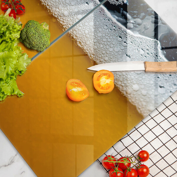 Protection plaque induction Boire de la mousse de bière