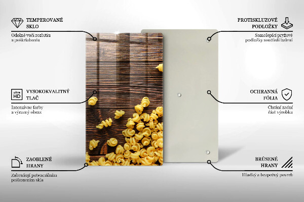 Protège plaque de cuisson Des pâtes sur la table