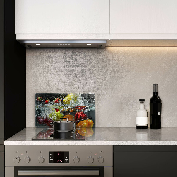 Protection plaque induction Fruits juteux dans l'eau