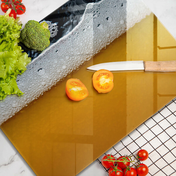 Protection plaque induction Boire de la mousse de bière