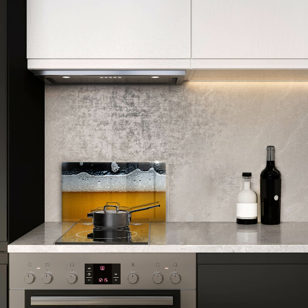 Protection plaque induction Boire de la mousse de bière