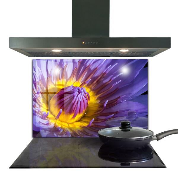 Crédence cuisine en verre Détails de la fleur violette