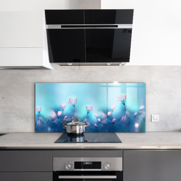 Crédence cuisine en verre Fleurs derrière le brouillard matinal