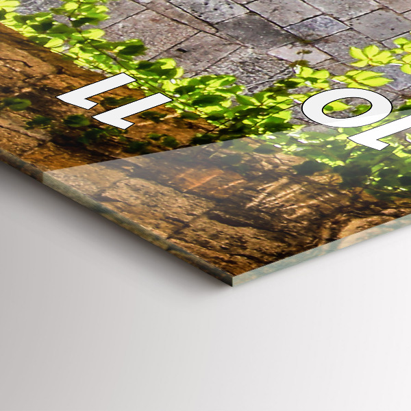 Horloge rectangulaire verticale Rue pittoresque de Rhodes