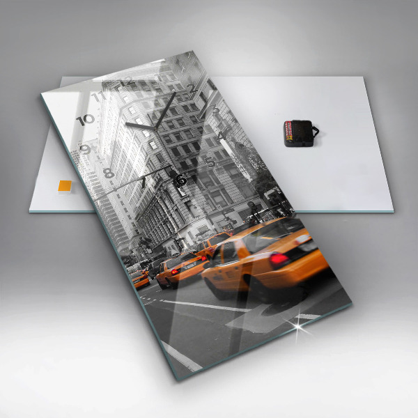 Horloge rectangulaire verticale Manhattan et les taxis