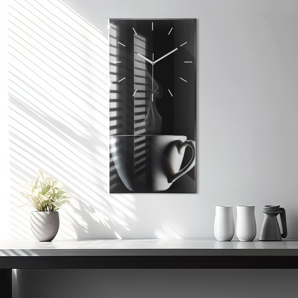 Horloge rectangulaire verticale Une tasse de café