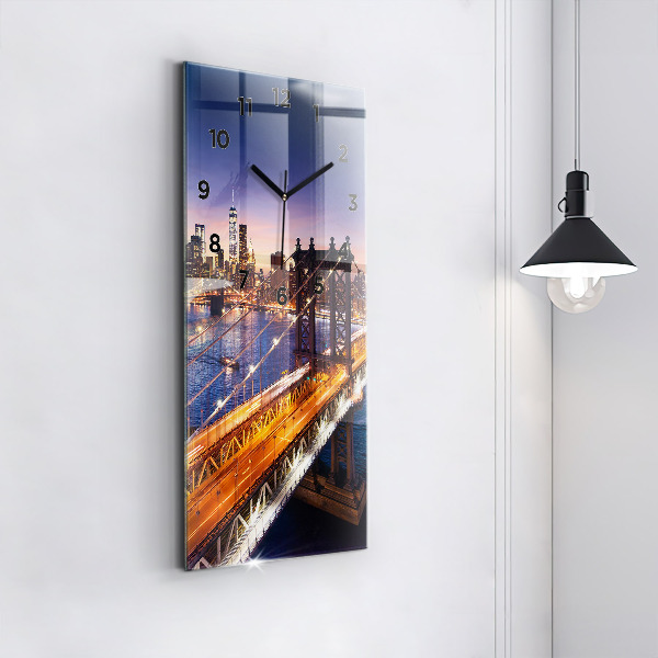 Horloge rectangulaire verticale New York et le coucher du soleil