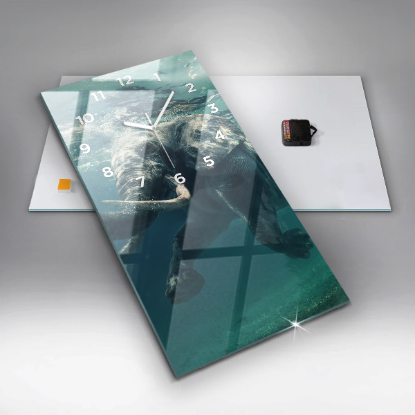 Horloge murale verticale 'Éléphant nageant dans l''océan'