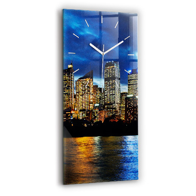 Horloge rectangulaire verticale Sydney le soir
