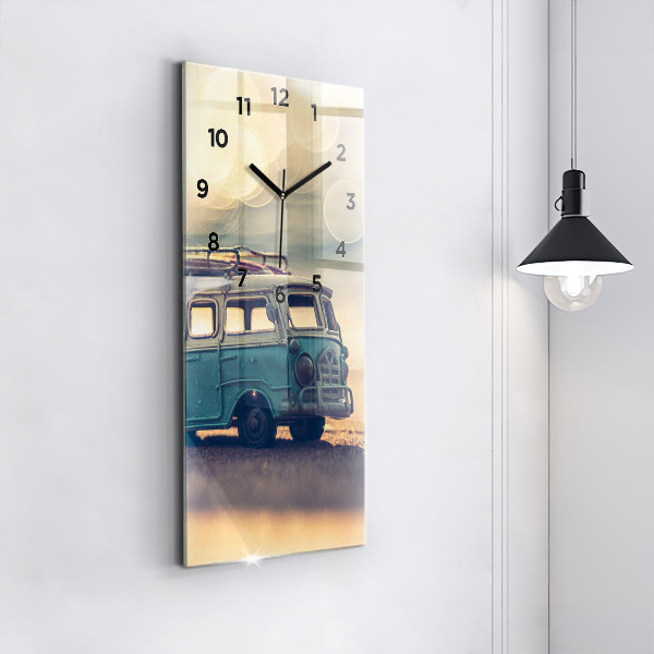 Horloge rectangulaire verticale Camping-car sur la plage