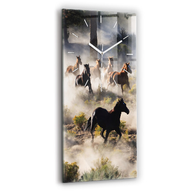 Horloge rectangulaire verticale Un troupeau de chevaux au galop