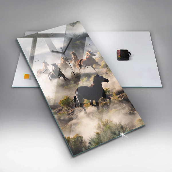 Horloge rectangulaire verticale Un troupeau de chevaux au galop