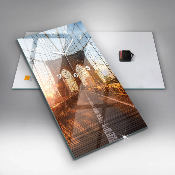 Horloge rectangulaire verticale Pont de Brooklyn à New York