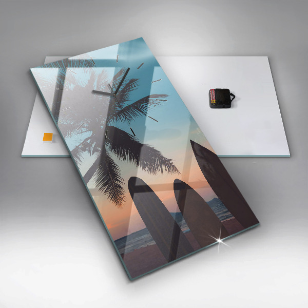 Horloge rectangulaire verticale Surfer sur la plage