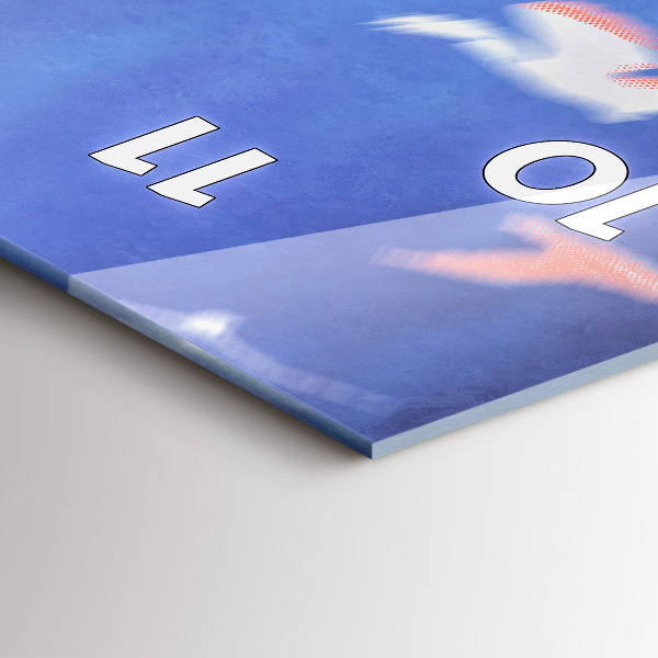 Horloge rectangulaire verticale Garçon avec des ailes