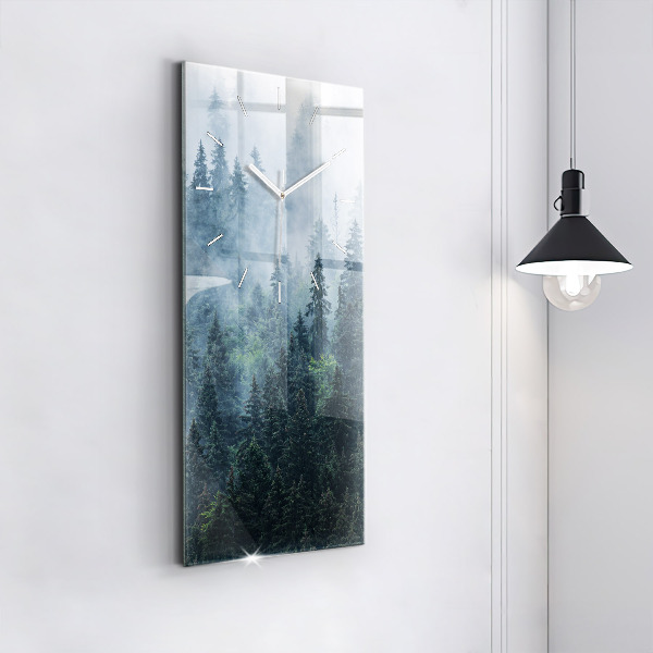 Horloge murale verticale Paysage de montagne brumeux
