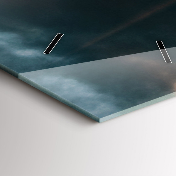 Horloge rectangulaire verticale La Tour Eiffel contre les nuages