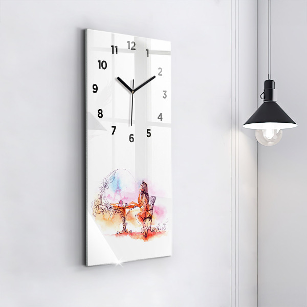 Horloge rectangulaire verticale Femme buvant du thé