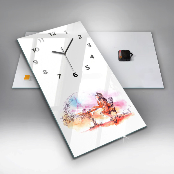 Horloge rectangulaire verticale Femme buvant du thé