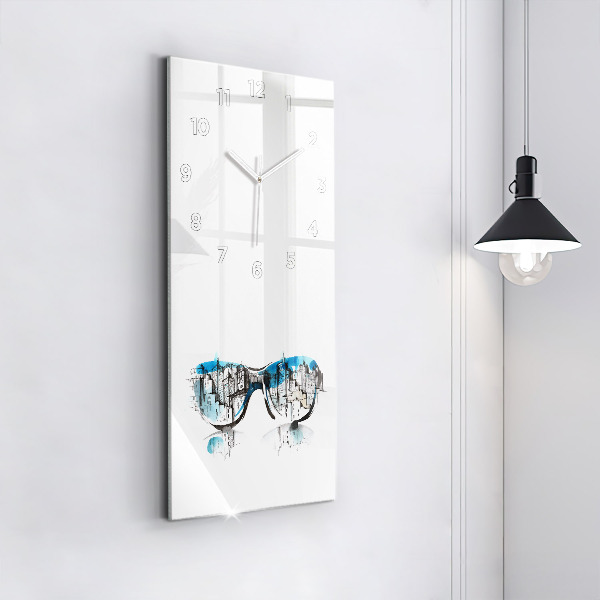 Horloge rectangulaire verticale Ville à lunettes
