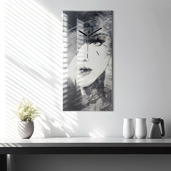 Horloge rectangulaire verticale Femme - aquarelles