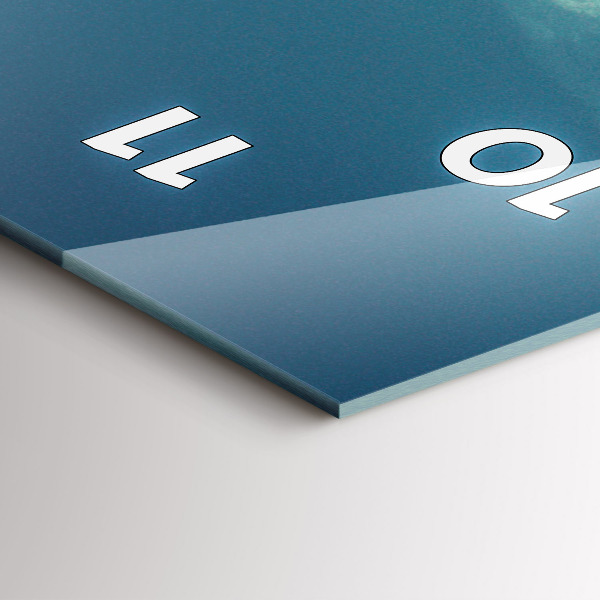 Horloge rectangulaire verticale Voiture avec planche de surf