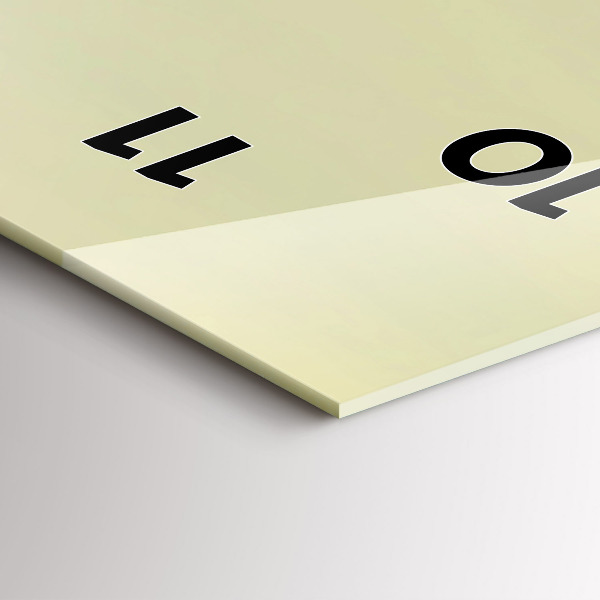 Horloge murale verticale Aigle de la forêt brumeuse