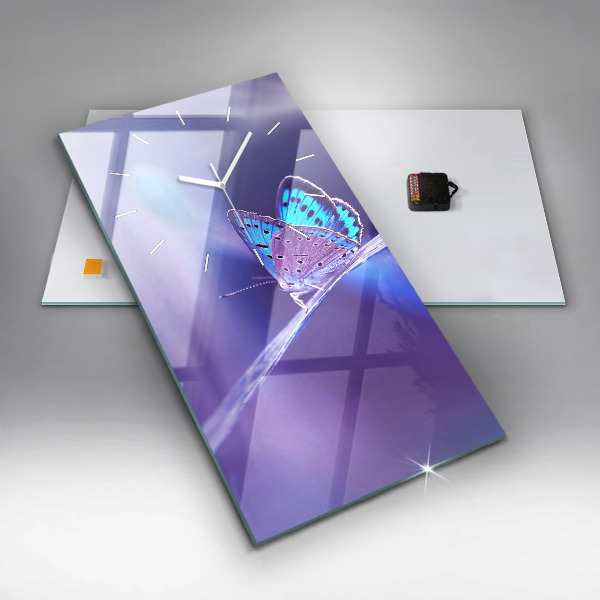 Horloge murale verticale 'Papillon sur l''herbe'