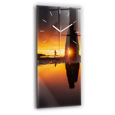 Horloge murale verticale Coureur et coucher de soleil