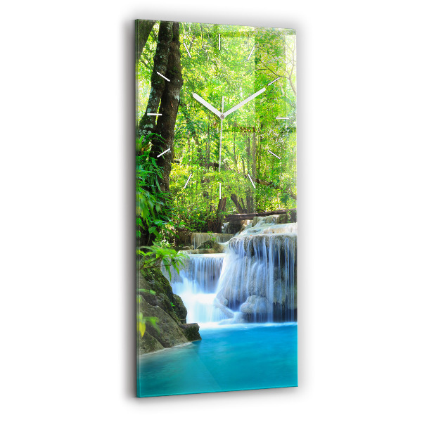 Horloge rectangulaire verticale Cascade dans la forêt