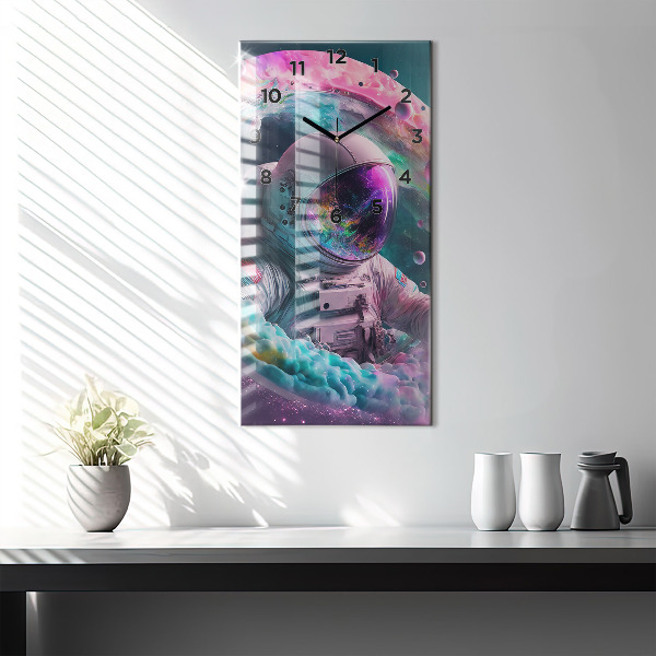 Horloge murale verticale Cosmonaute et nuages colorés