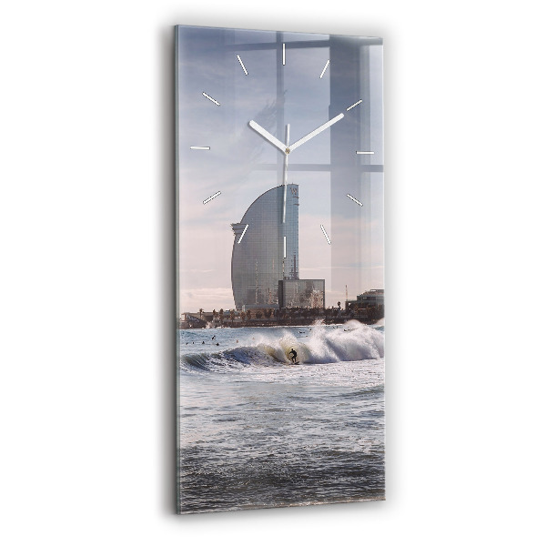 Horloge murale verticale Surfeur de Barcelone