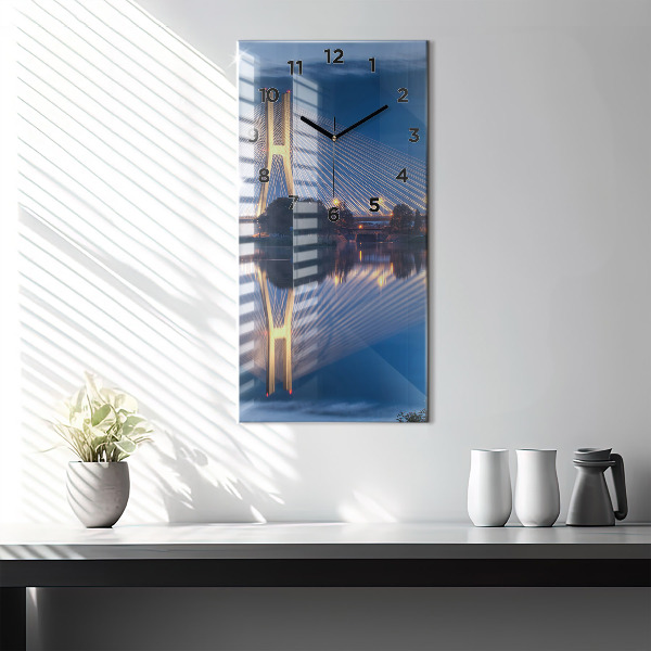 Horloge rectangulaire verticale Pont Rędziński à Wrocław