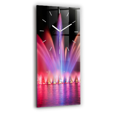 Horloge rectangulaire verticale Fontaine de Wroclaw la nuit