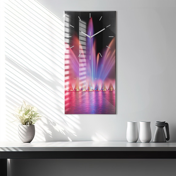 Horloge rectangulaire verticale Fontaine de Wroclaw la nuit