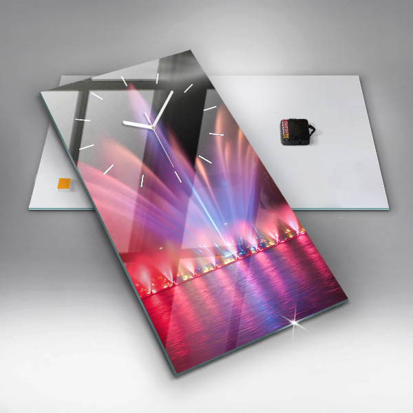 Horloge rectangulaire verticale Fontaine de Wroclaw la nuit