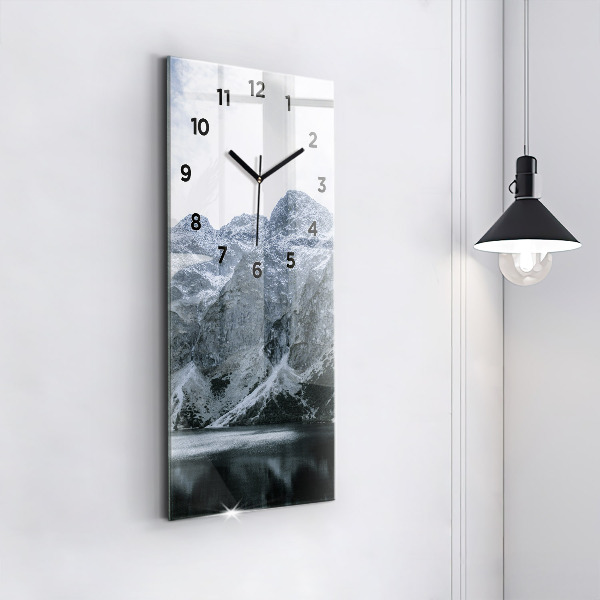 Horloge murale verticale Morskie Oko dans les Tatras