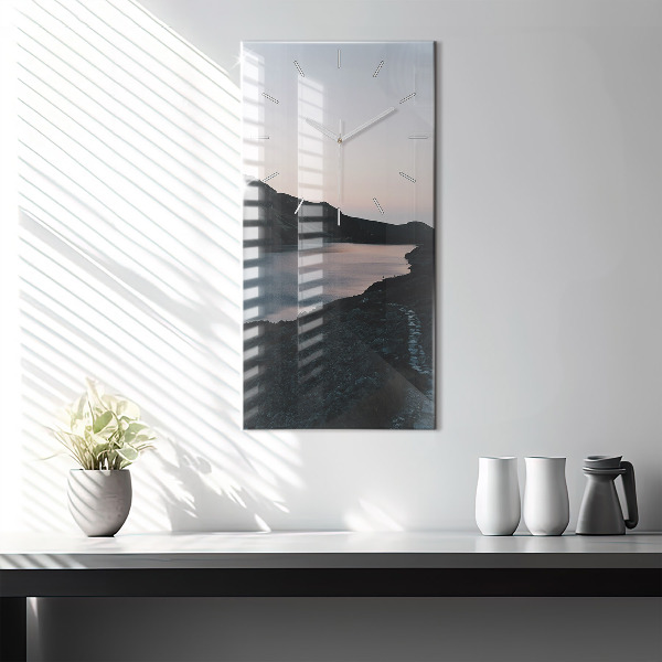 Horloge murale verticale Lac et montagnes