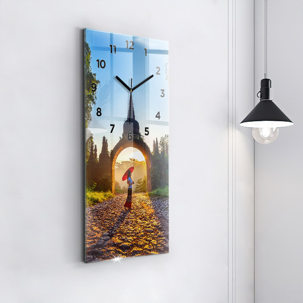 Horloge rectangulaire verticale Parc de Surat Thani en Thaïlande