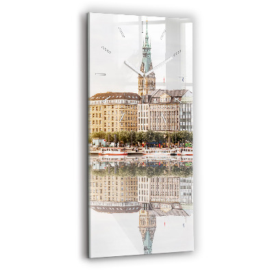 Horloge rectangulaire verticale Rivière Hambourg Allemagne