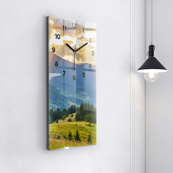 Horloge rectangulaire verticale Paysage avec forêts
