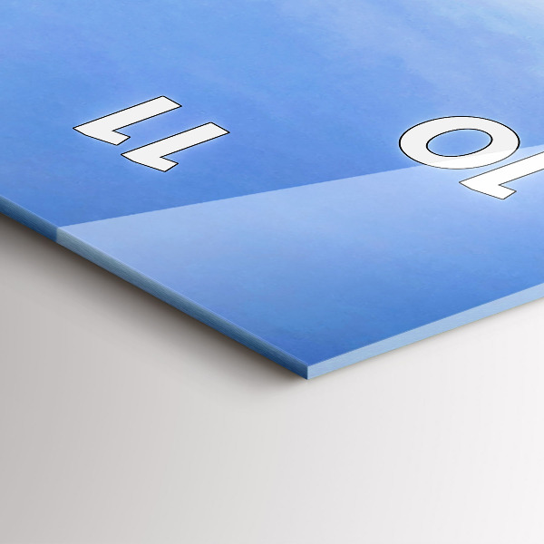 Horloge murale verticale Pic de Sokolica dans les montagnes des Piénines