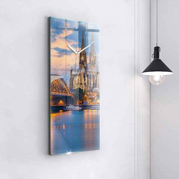 Horloge rectangulaire verticale Vue de la mairie